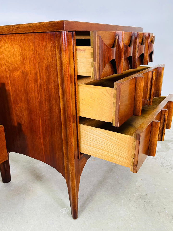 Set 2 Mid-Century Modern Walnut Nightstands By Kent Coffey Perspecta image 6