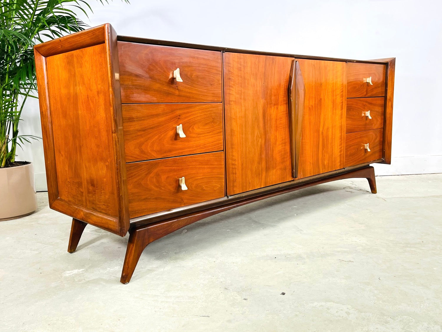 Mid-Century Modern Walnut Dresser / Credenza by Genova Furniture Co. image 7