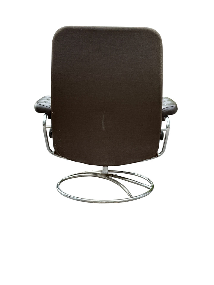 Vintage Ekornes Stressless Recliner & Ottoman – Mid Century Modern Chrome Base image 7