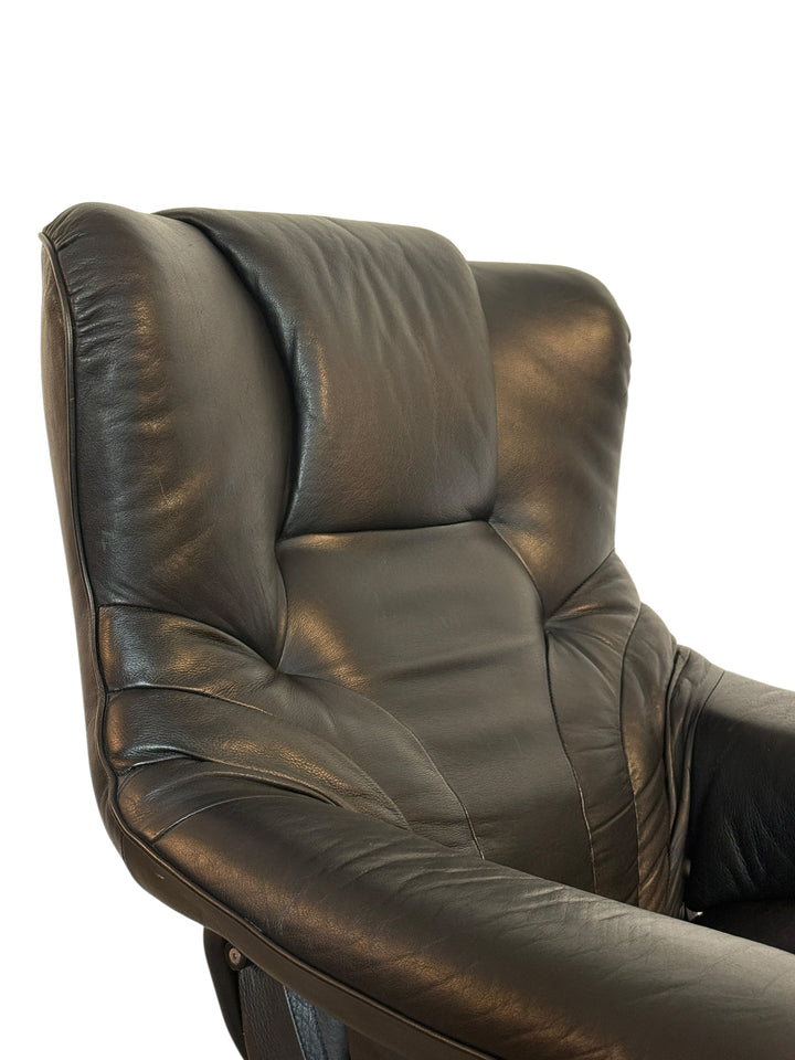 1970s Recliners by Hjellegjerde Mobler in Black Leather (One Available) image 8
