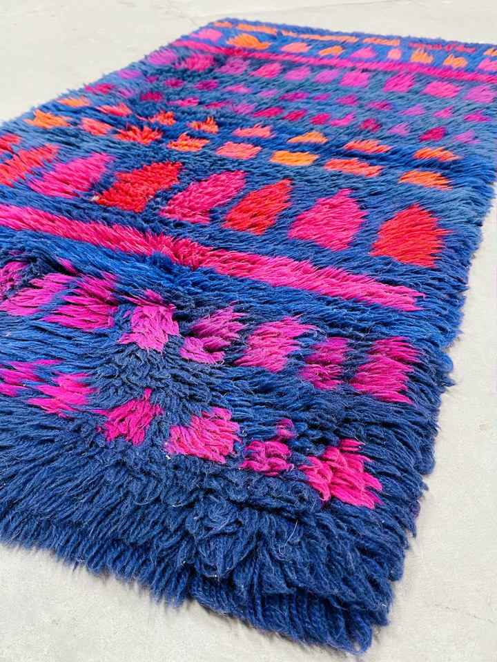 Mid-Century Modern Shag Rug image 2