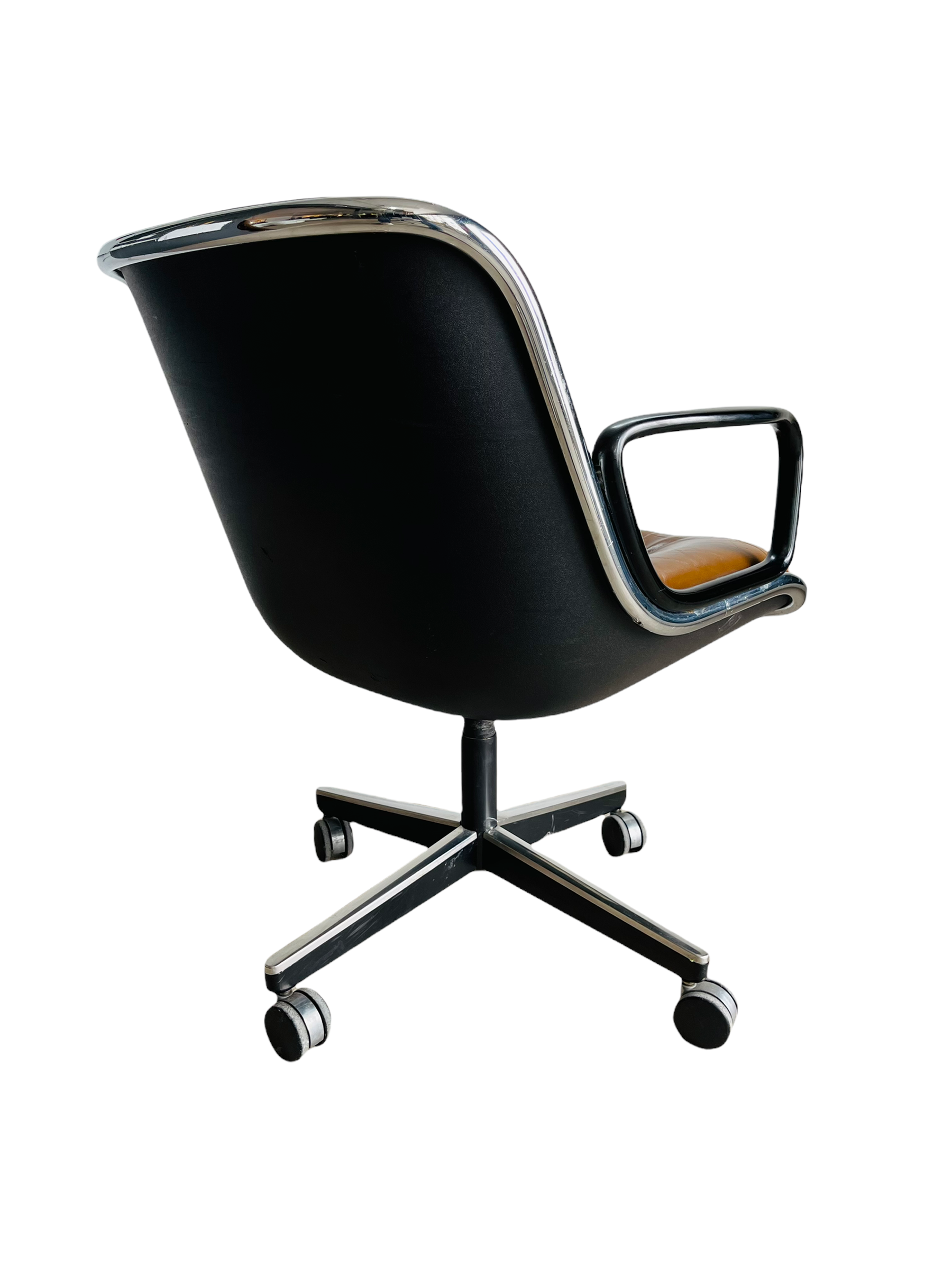 Pollock Executive Office Armchair Designed by Charles Pollock for Knoll image 4