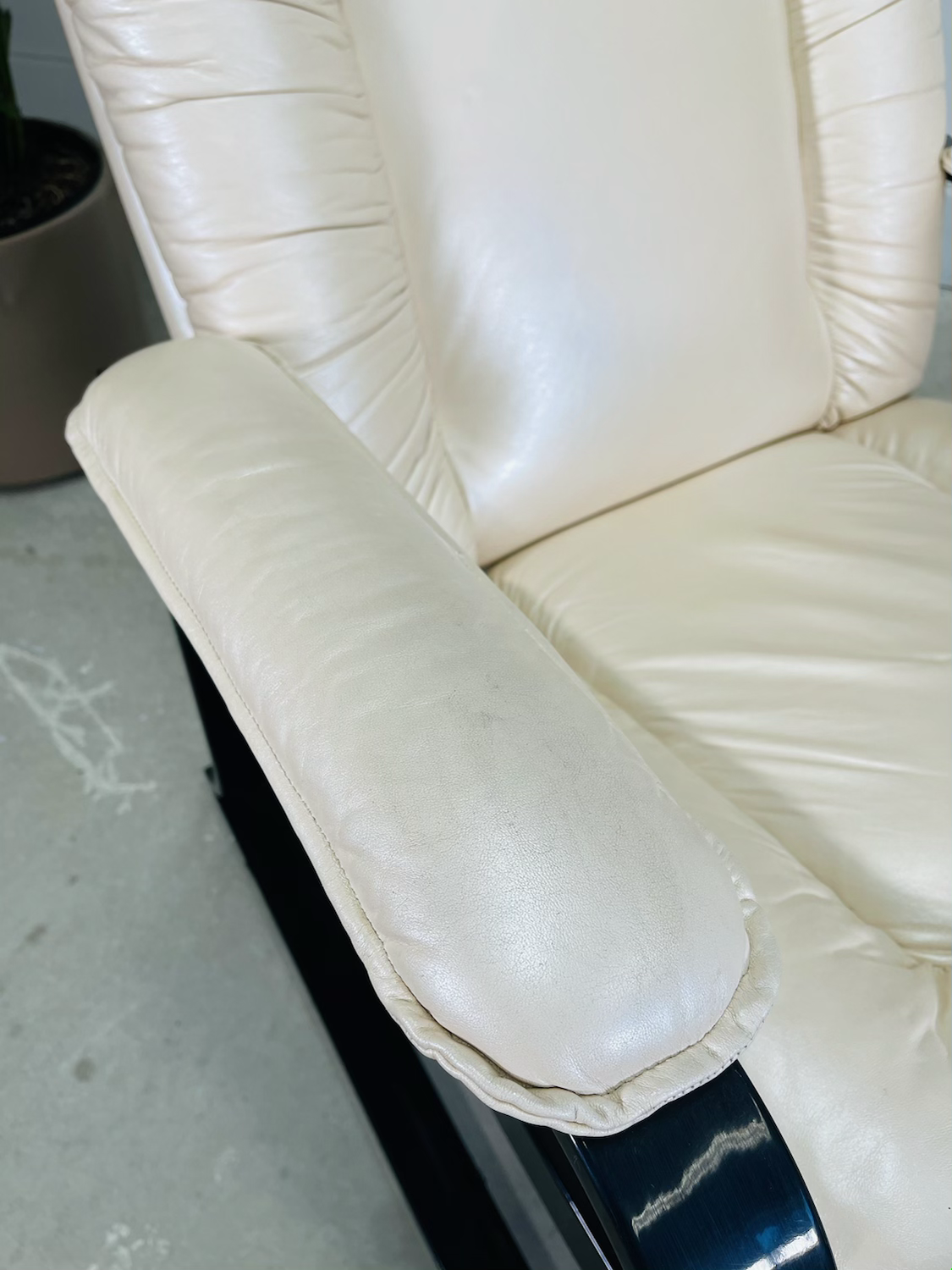 Vintage Leather Recliner & Ottoman  image 8