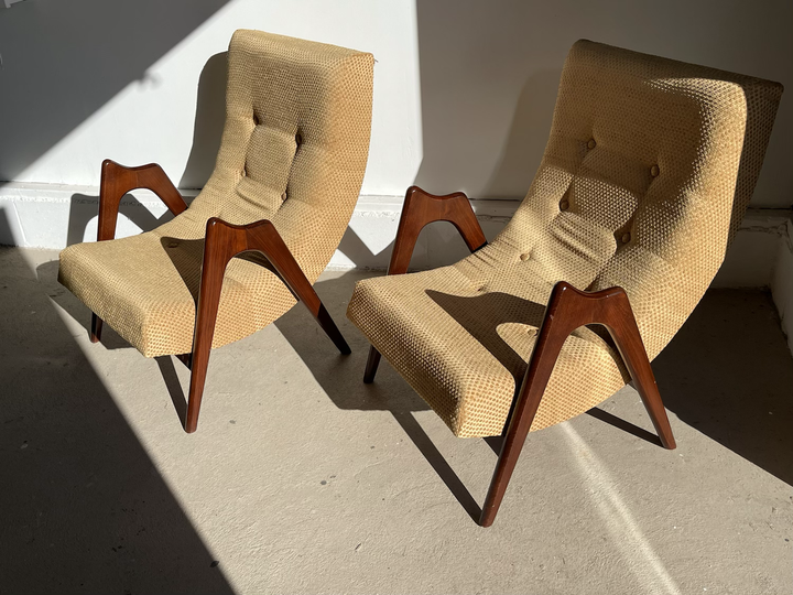 Pair Mid-Century Modern Lounge Chairs by Adrian Pearsall image 7