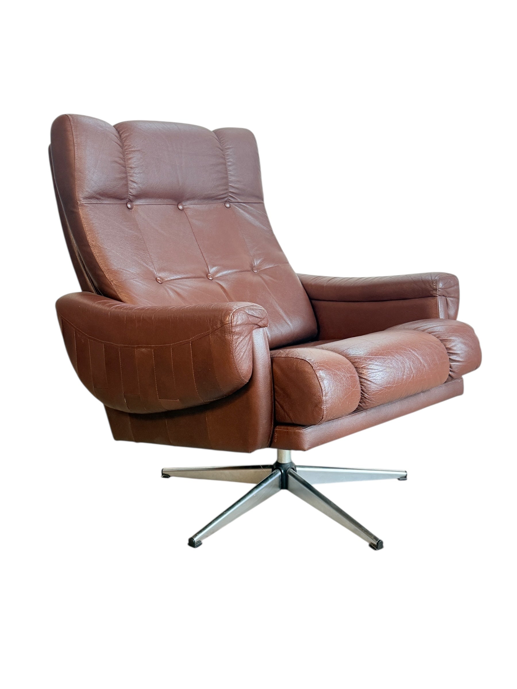 1960s Scandinavian Brown Leather Swivel Lounge Chair image 0