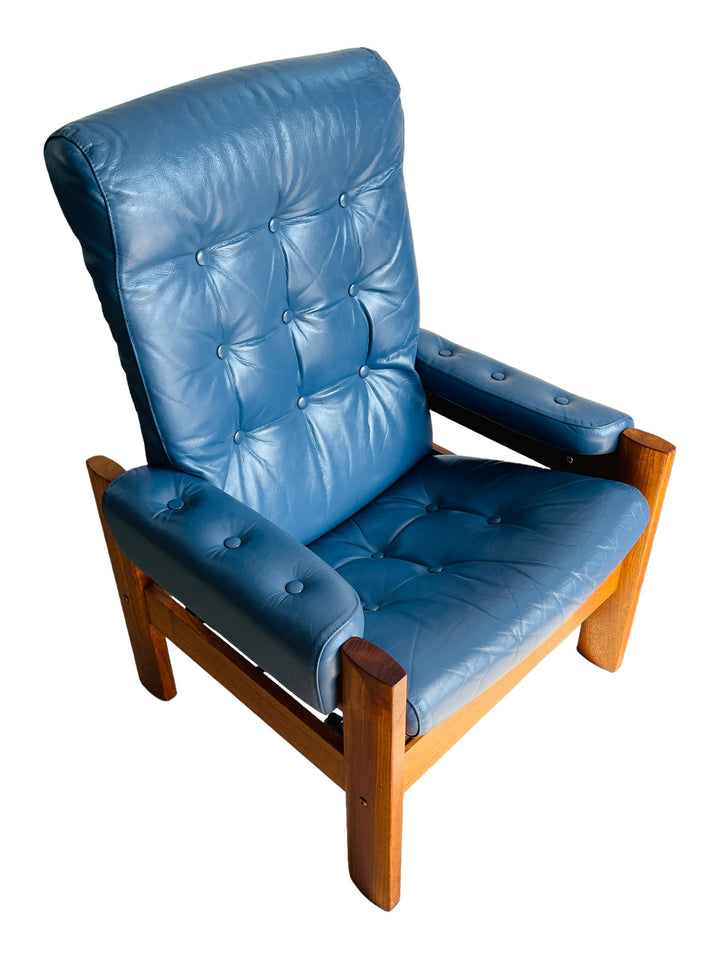 Vintage Teak Ekornes Blue Leather Lounge Chair  image 1