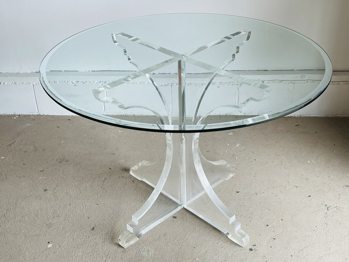 Mid-Century Modern Round Lucite Dining Table image 3