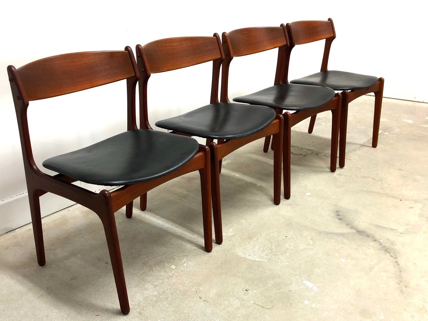 Set 4 Danish Modern Model No. 49 Designed By Erik Buch For O.D. Møbler image 2