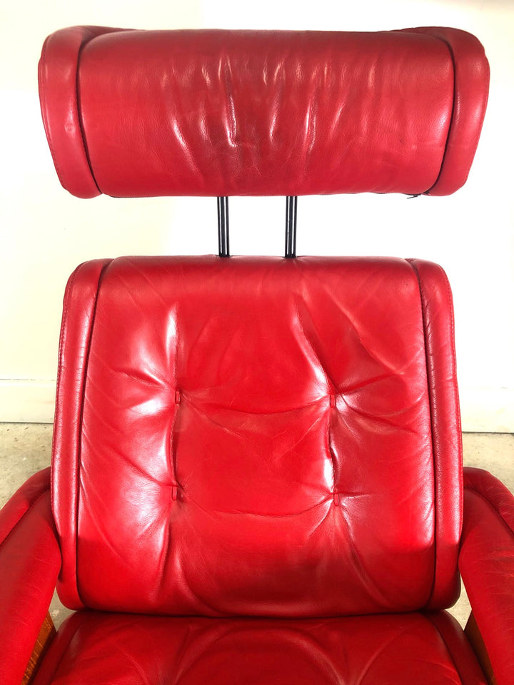 mid century Ekornes Stressless Lounge Chair & Ottoman  image 9