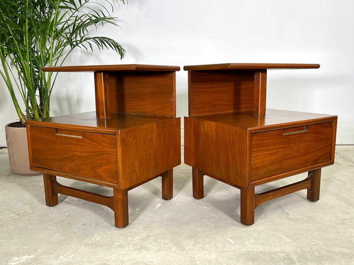 Pair Mid-Century Modern Two Tier Walnut Nightstands  image 3