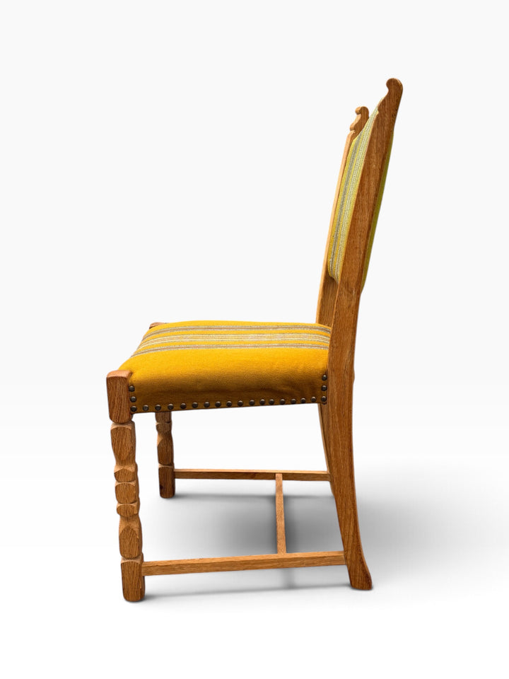 Oak dining chair, side profile