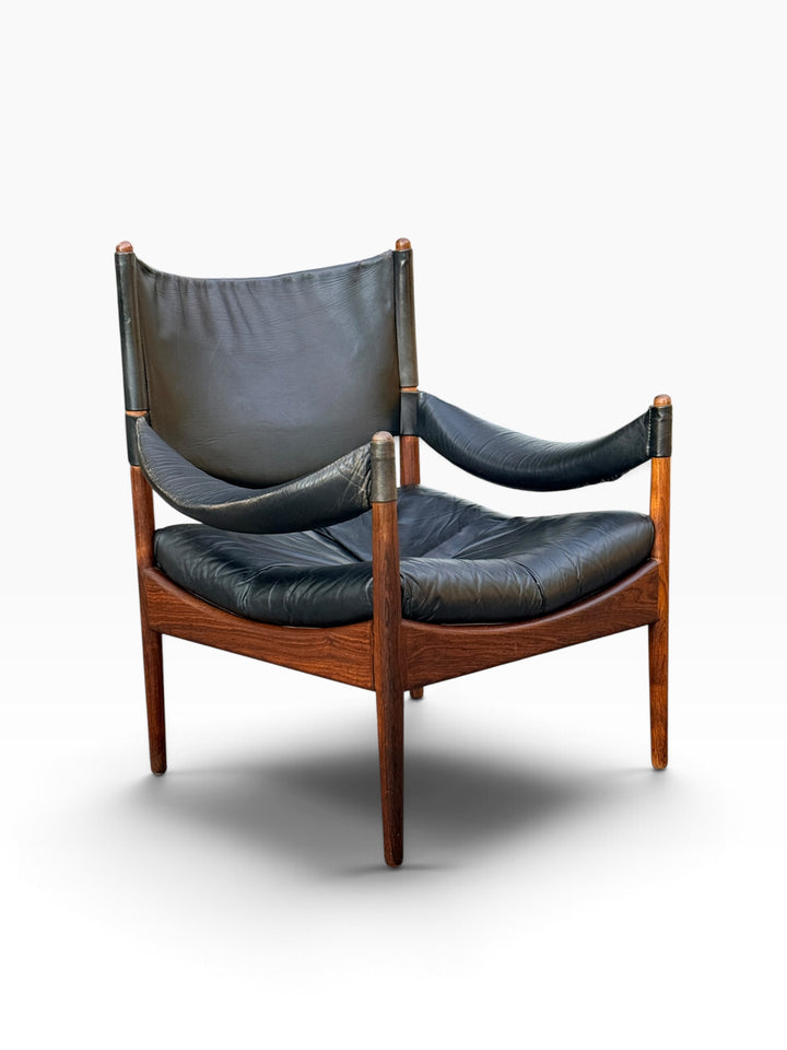 Kristian Vedel Modus chair for Soren Willadsen, three-quarter view