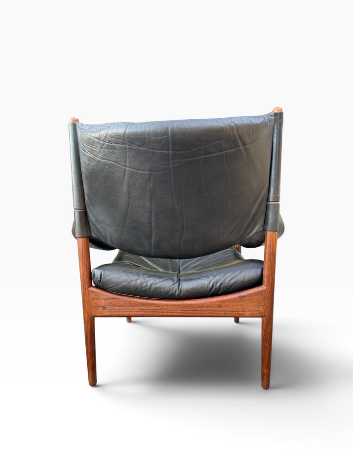Back view of Kristian Vedel Modus lounge chair