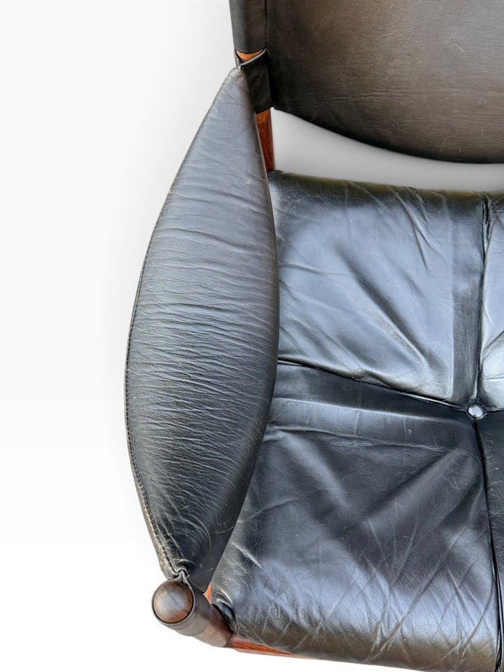 Detail of leather arm sling and seat cushion