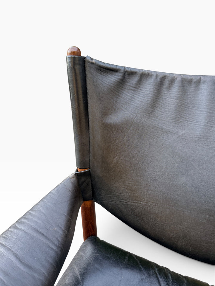 Detail of leather sling back attachment