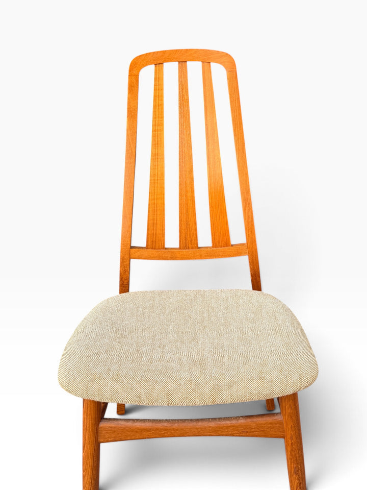 Close-up of slatted teak back and upholstered seat