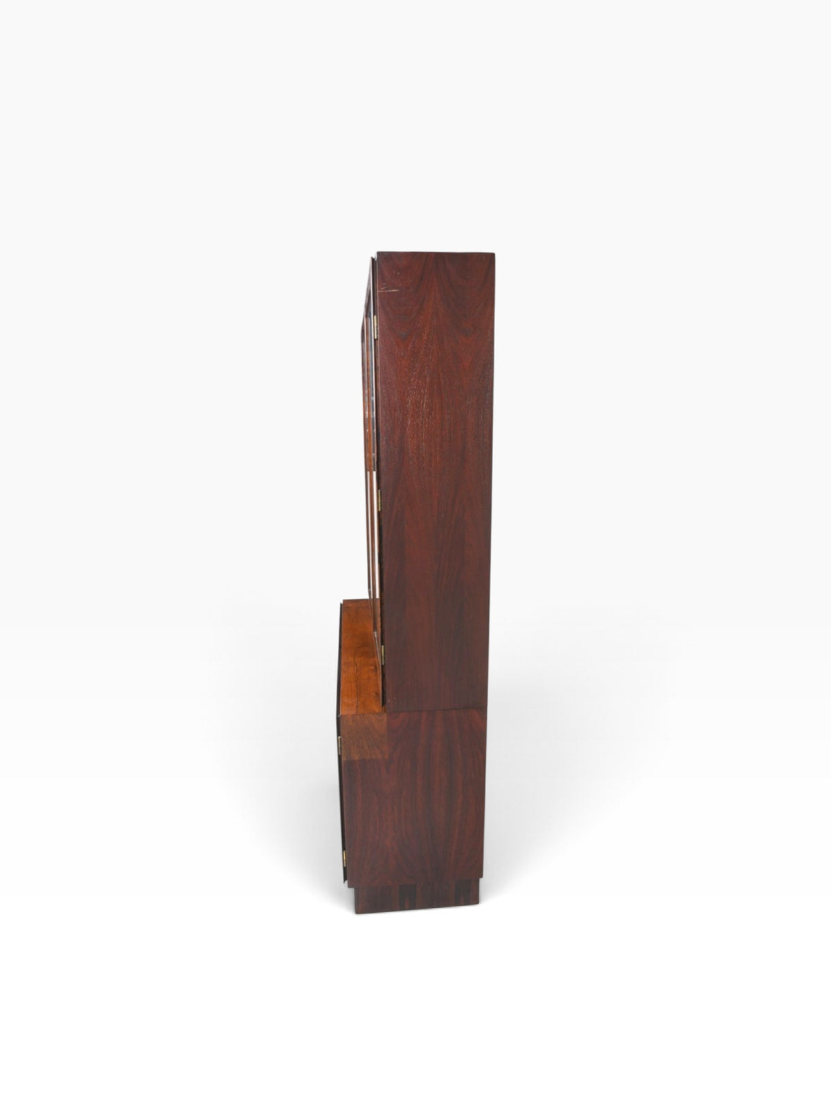 Rosewood hutch bookcase, side profile