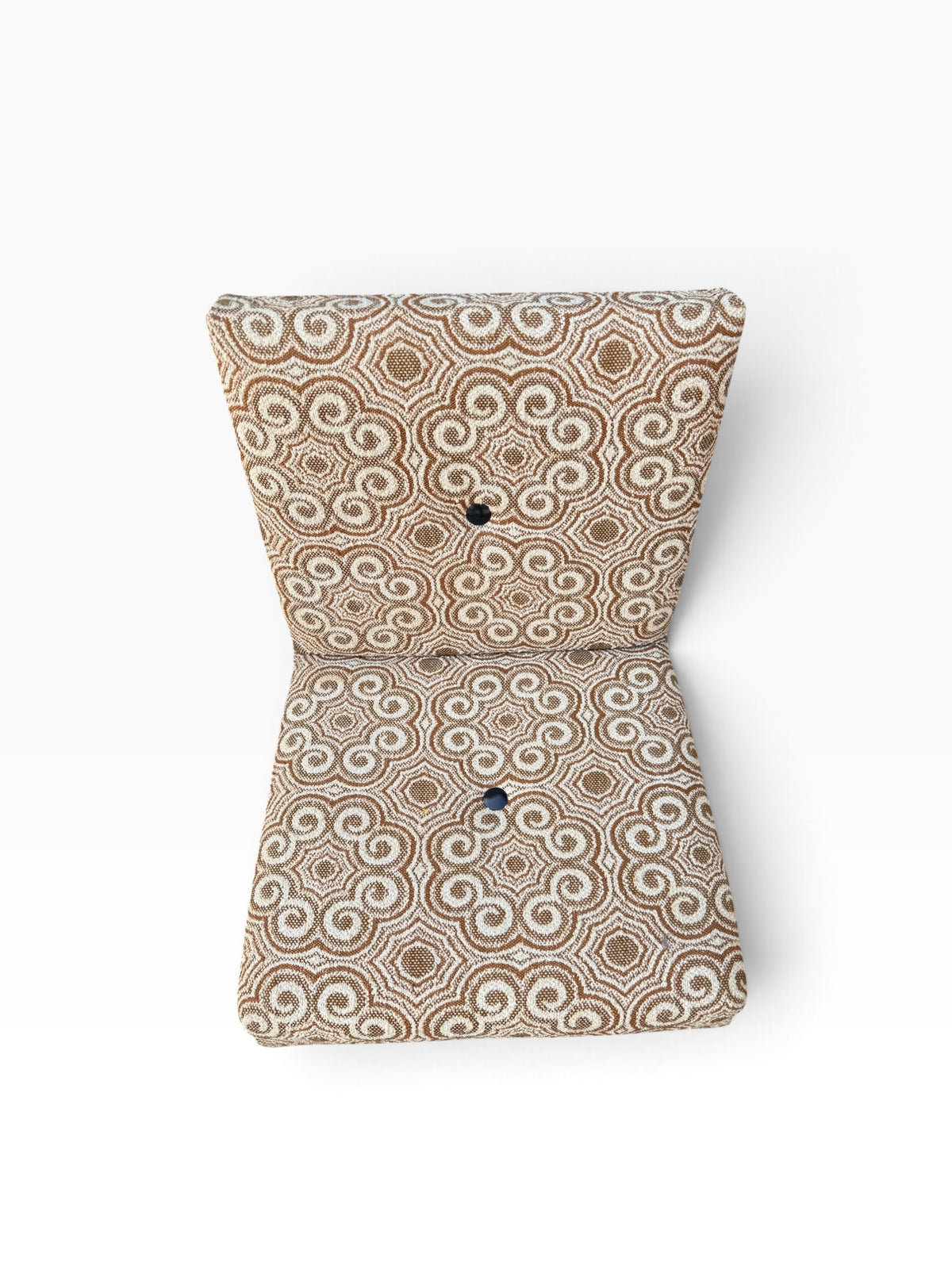Single slipper chair seat and back from above