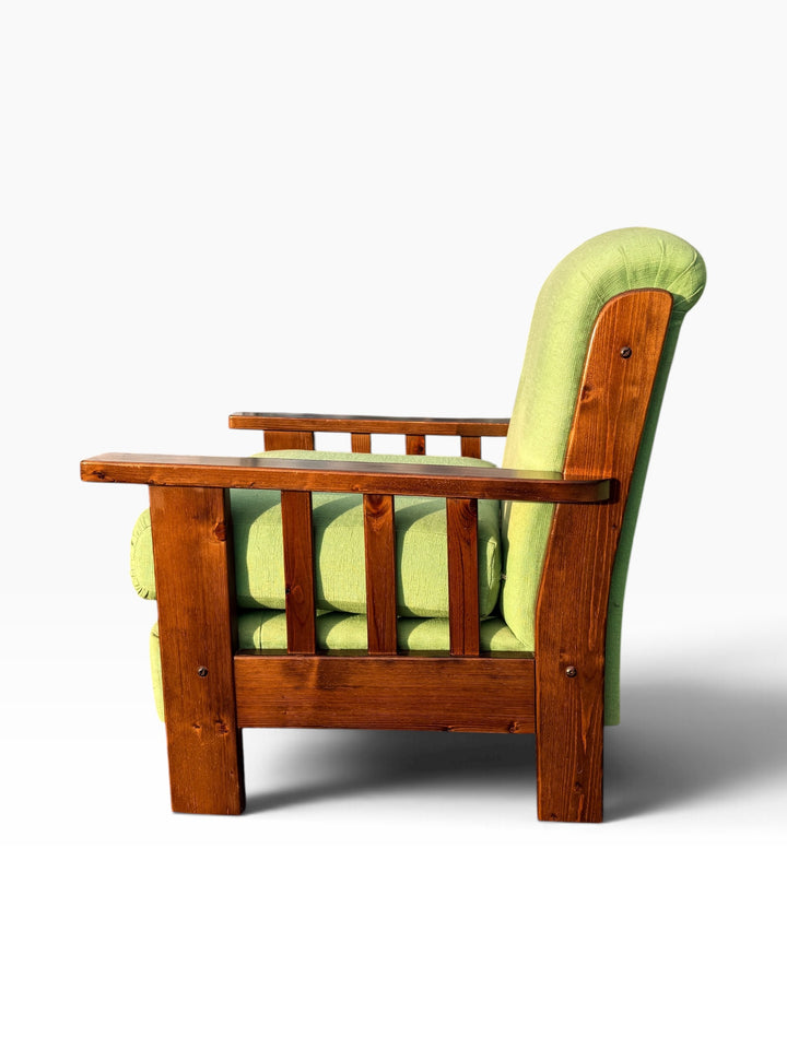 Single Mission oak lounge chair, side view